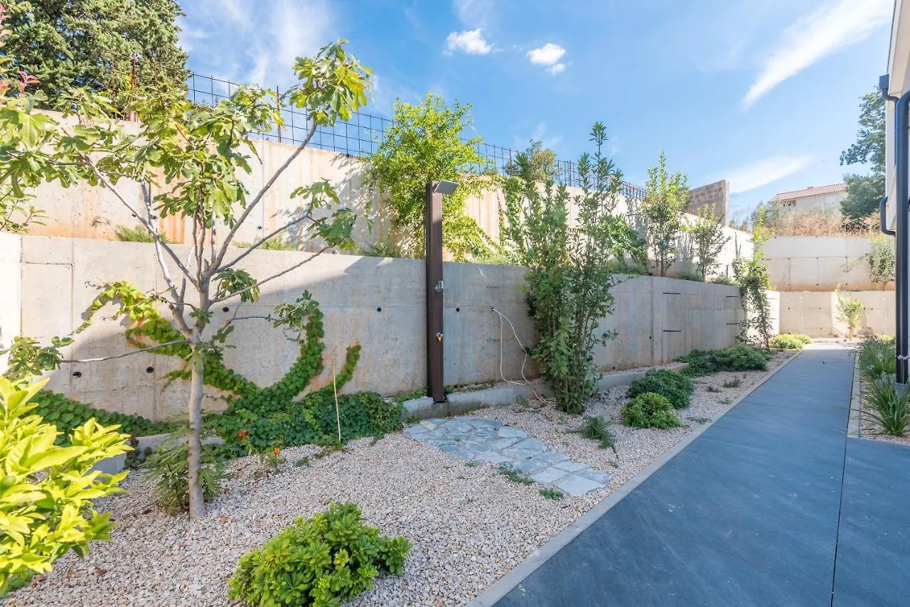 Luxury Villa Ane Malinska 0*,  Croatia